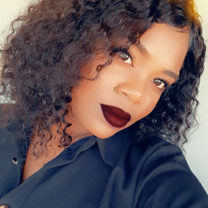 Bonjour , je suis disponible pour des petits contrat en tant qu'Agent d'entretien , disponible de suite .