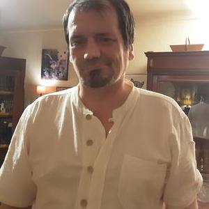 Domestique  soumis maso ménagé a domicile