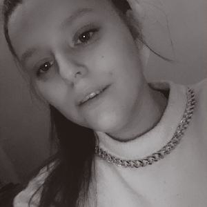 Recherche quelque heure de ménage ou de baby-sitting