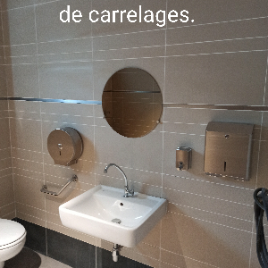 Réalise tous vos travaux de carrelages.
