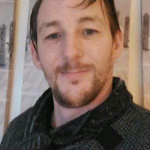 aide aux ménages, repas, administratifs,  courses, rdv,...