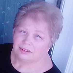 Garde enfants menage