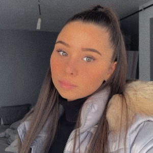 Baby-sitter, Ménage