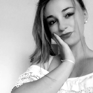 Ménage, baby sitting