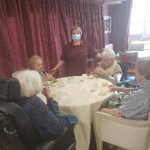 Au service de nos ainés