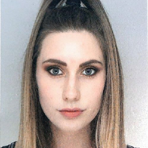 baby sitter . ménage