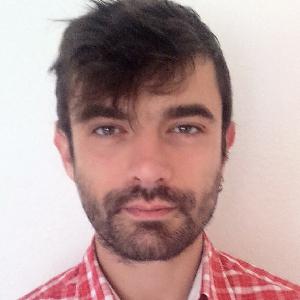 Bonjour, je suis à la recherche d'un poste d'auxiliaire de vie auprès de personnes âgées.