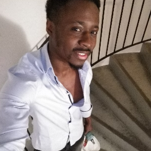 auxiliaire de vie   -  aide a domicile