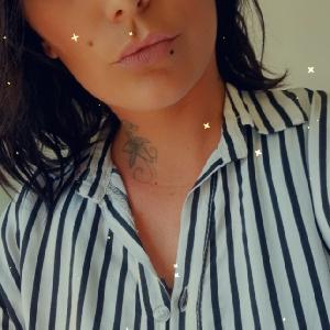 Aide au ménage, courses, garde d'enfants, tenir compagnie.