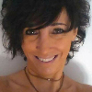 Aide toilette repassage ménage repas courses etc...